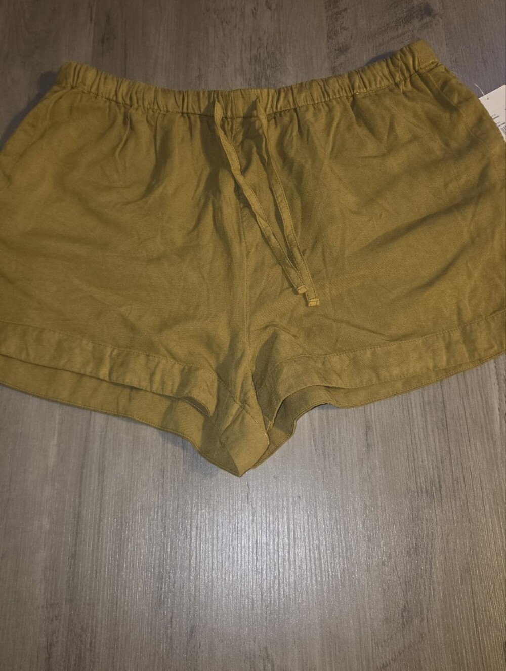 NWT RVCA New Yume Mustard Yellow Linen Blend Elastic Waist Shorts M